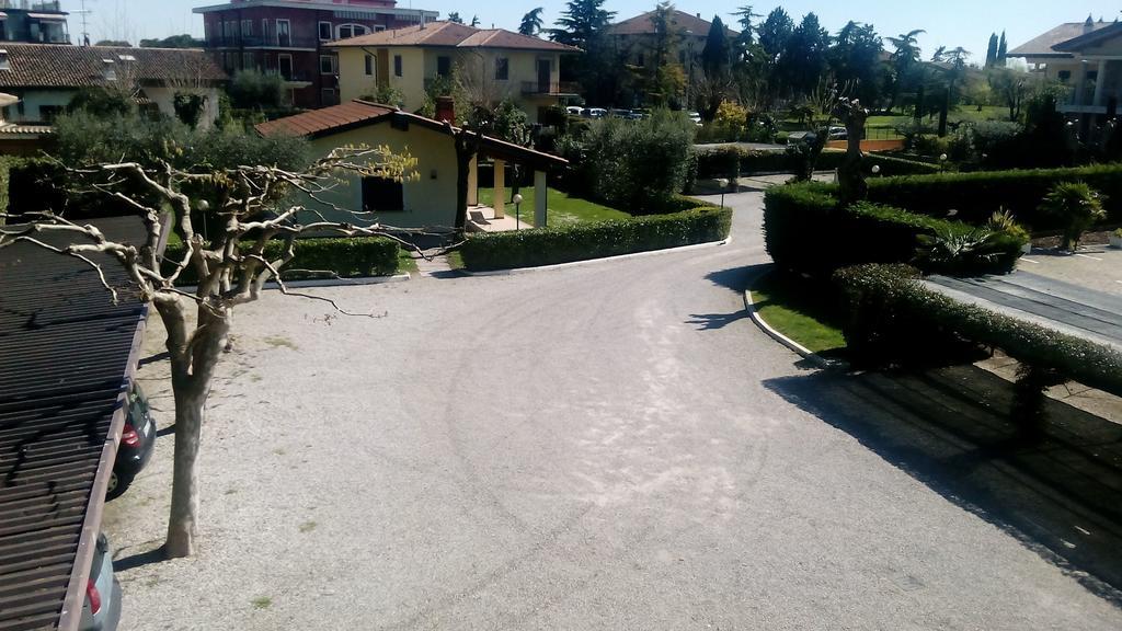 Hotel Astoria Lido Sirmione Ruang foto